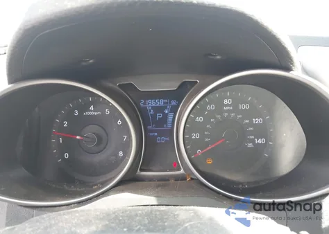 2017 Hyundai Veloster из США, поврежденный, VIN KMHTC6AD7HU311952